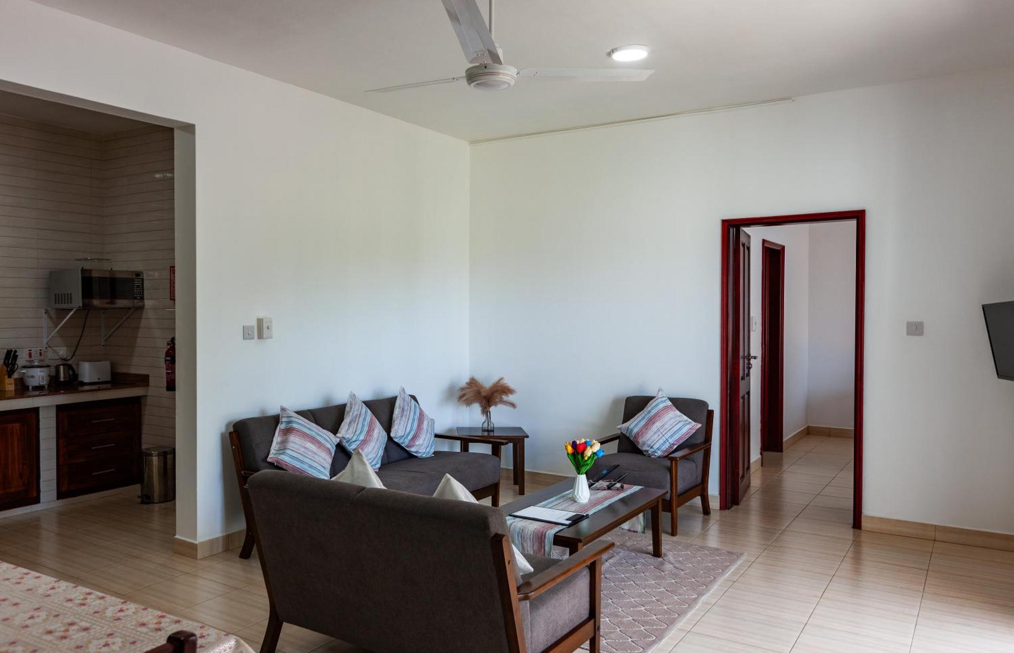 Bijoutier Apartments Grand Anse  Exterior photo